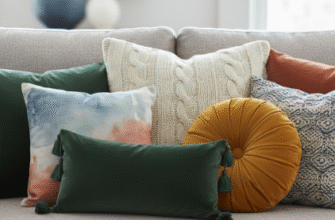 How to Choose Throw Pillows That Elevate Your Sofa